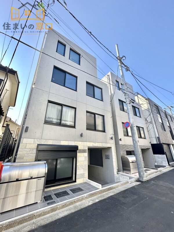 都営大江戸線 中野坂上駅 徒歩9分 築5年