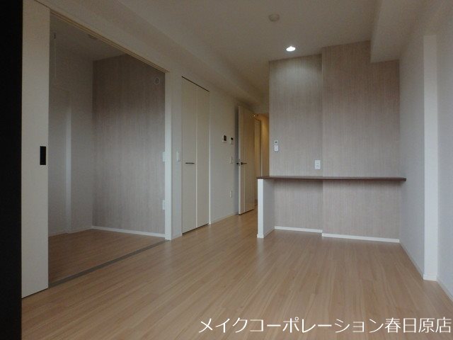 ＪＲ鹿児島本線 竹下駅 徒歩9分 5階建 築5年の居間写真