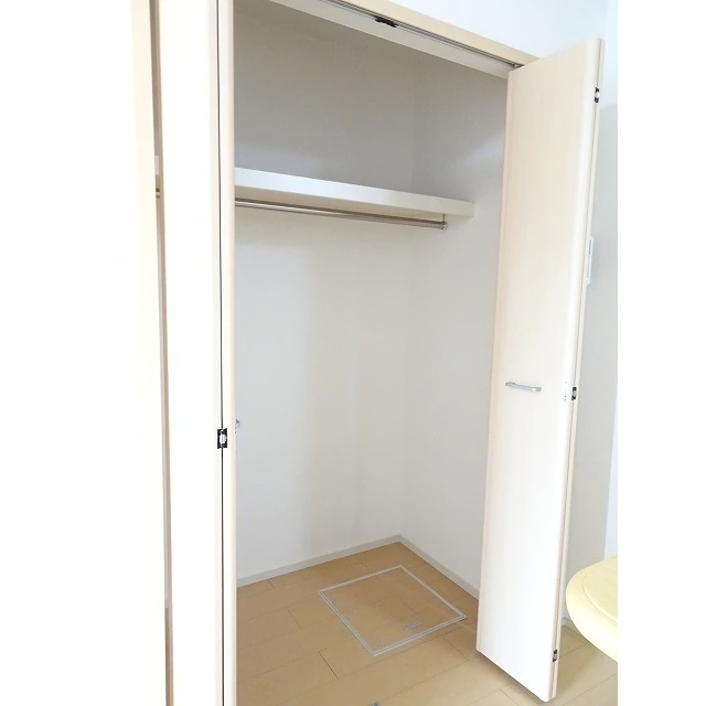 収納　クローゼット