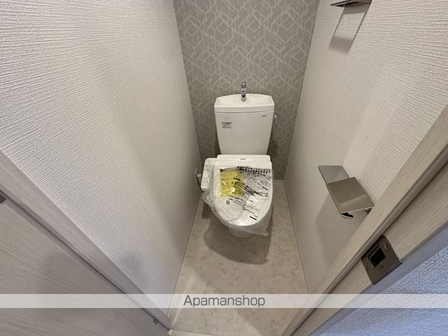 エスリード新大阪ザ・プレミアEASTのトイレ写真
