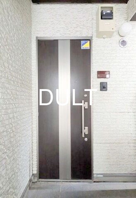 東京メトロ日比谷線 南千住駅 徒歩5分 3階建 築11年の玄関写真