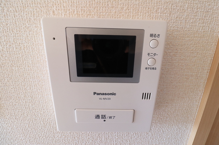 セキュリティ　モニター付きインターホン
