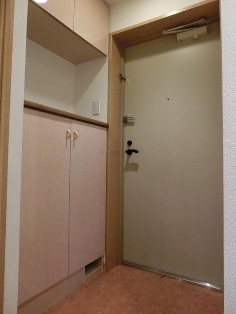 玄関　★お問い合わせはタウンハウジングまで★