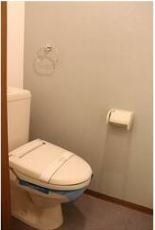 エストゥージョ・ポニェンテのトイレ写真