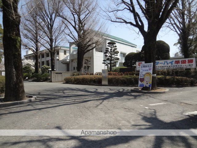 高校・高専　大津高校（高校・高専）まで650m