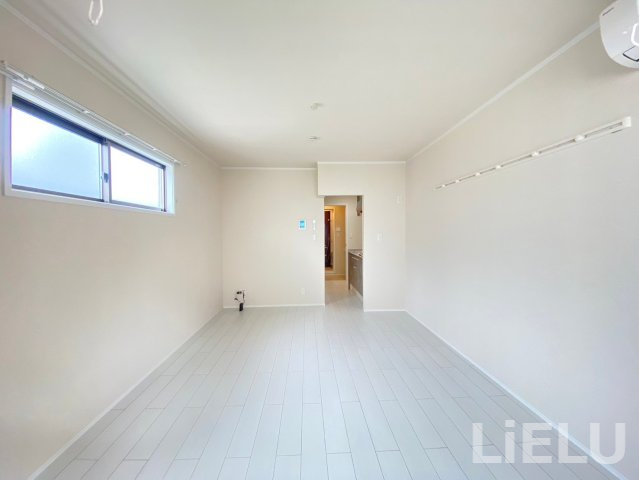 Azu GraceIIの居間写真