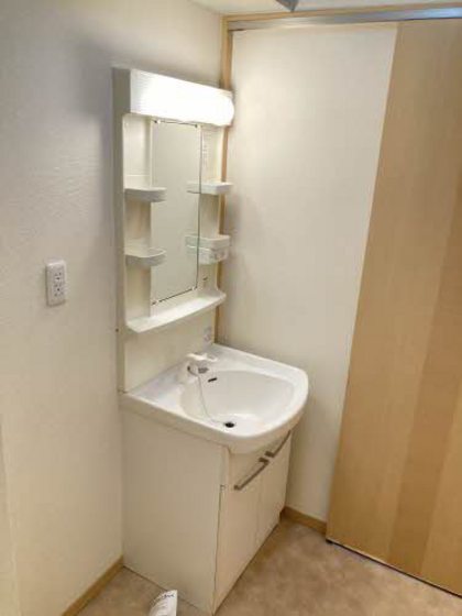 レーヴェンス温品 壱番館の内装写真