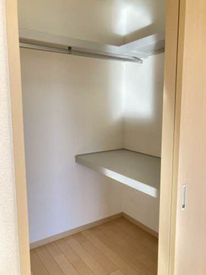 レーヴェンス温品 壱番館の内装写真