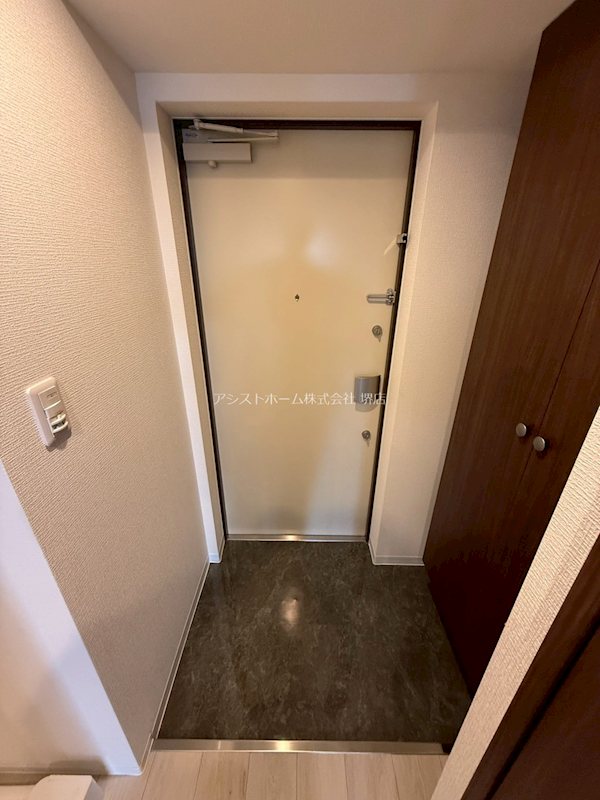 ArtizA堺東の玄関写真