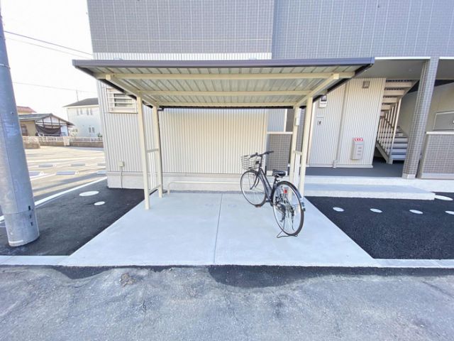 ＪＲ高崎線 新町駅 徒歩58分 2階建 築15年の外観写真