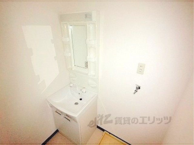 アゼリアマンションの内装写真