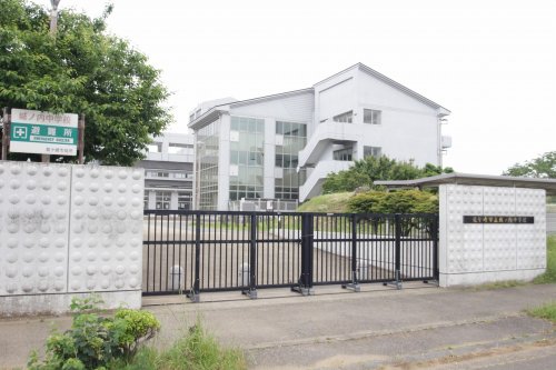 中学校　龍ケ崎市立城ノ内中学校（中学校）まで1822m
