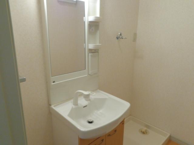 洗面設備　忙しい朝には欠かせない洗面所です