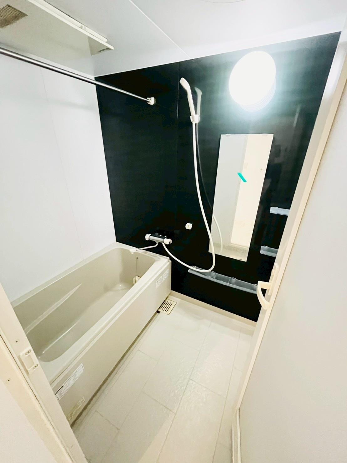 広島電鉄宮島線 佐伯区役所前駅 徒歩9分 3階建 築52年のトイレ写真