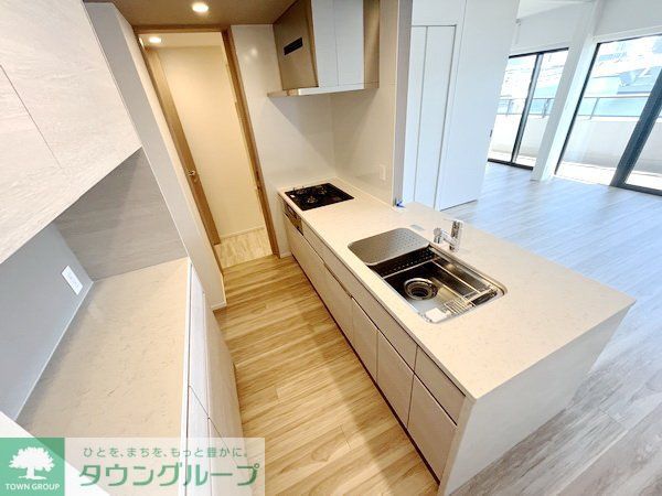 キッチン　お問合せは(株)タウンハウジングレジデンス事業部【03-…