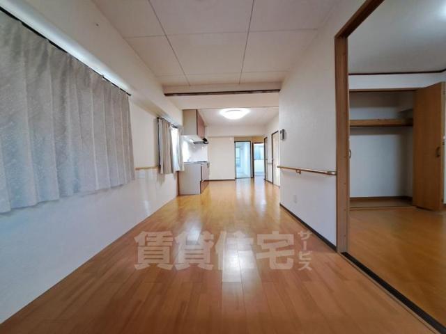 阪急宝塚線 岡町駅 徒歩10分 5階建 築54年の内装写真