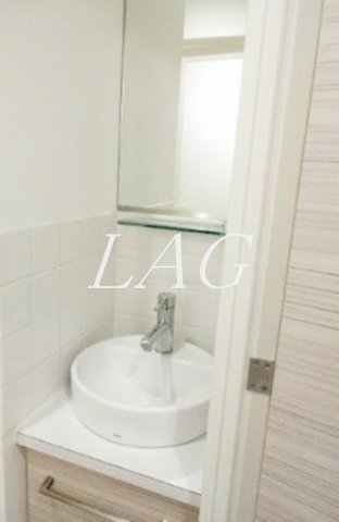 洗面設備　独立洗面台です。