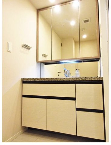 洗面設備　別部屋参考写真
