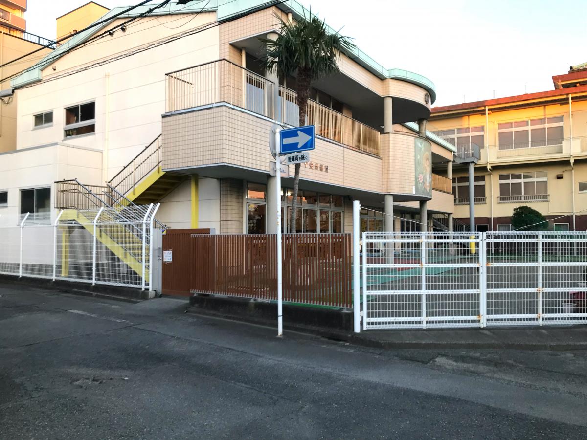幼稚園・保育園　中央幼稚園（幼稚園・保育園）まで169m