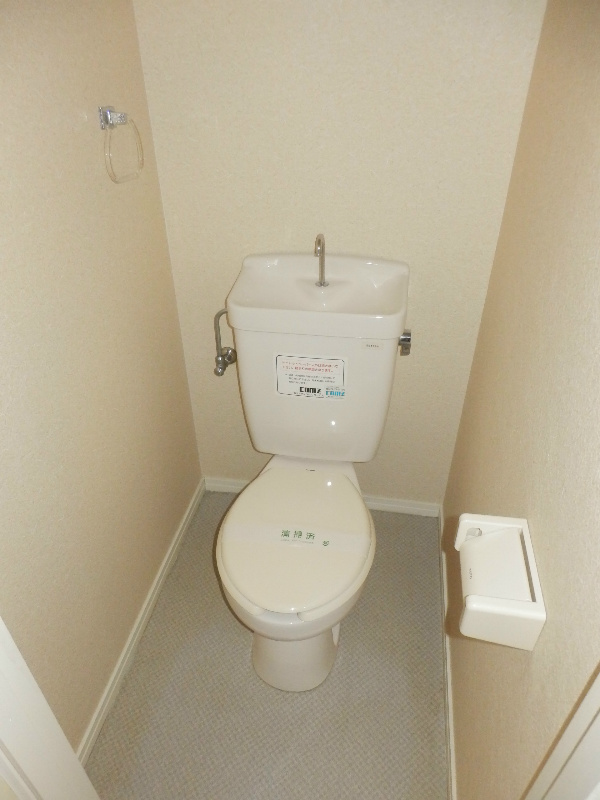 【ファミール川戸のトイレ】