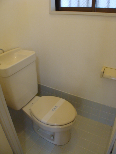 第二栄荘のトイレ写真