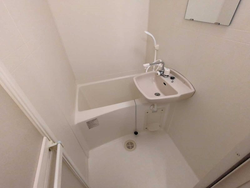 バス・シャワールーム　浴室乾燥機能付きです。