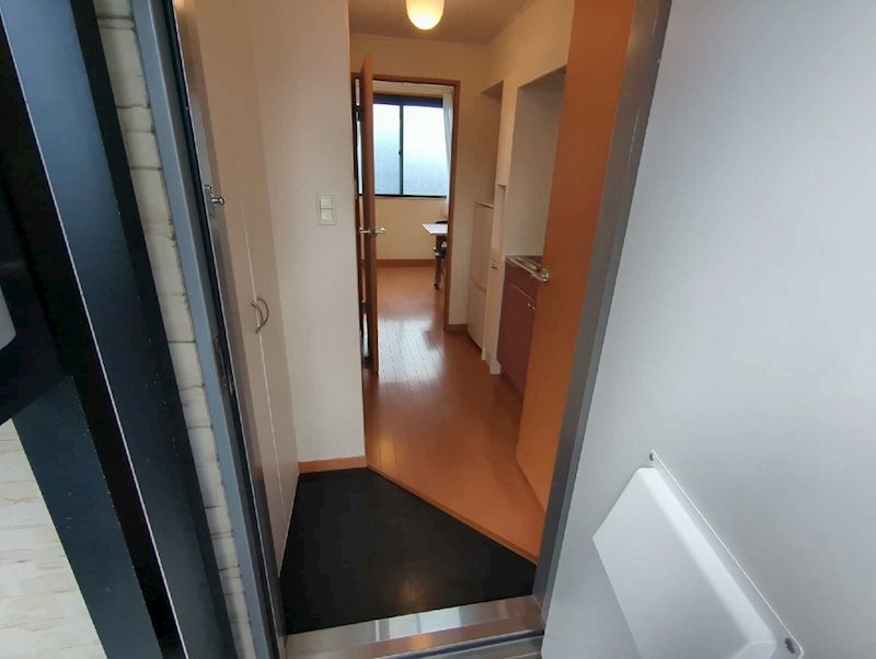 玄関　玄関です。