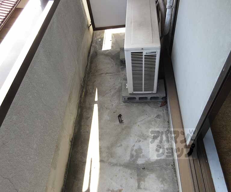 バルコニー　日当たりのよいバルコニーです！