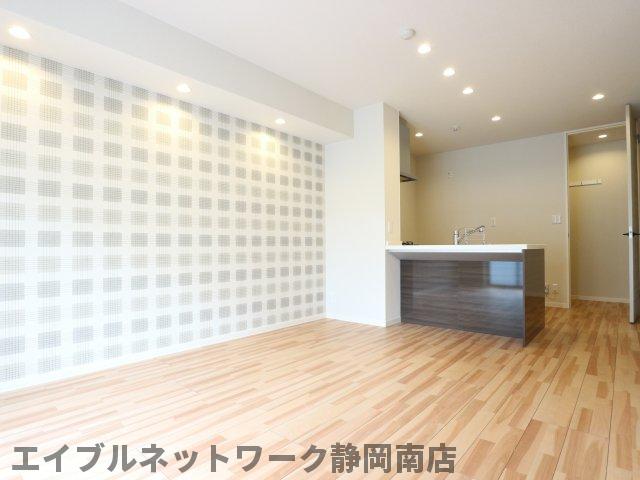 居室・リビング　ゆったり過ごせる居間です