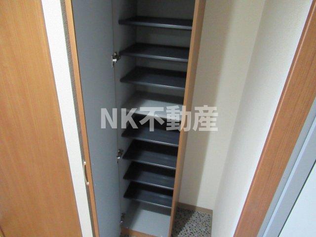 収納　シューズボックスです