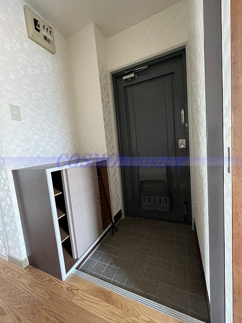 玄関　シューズボックス有