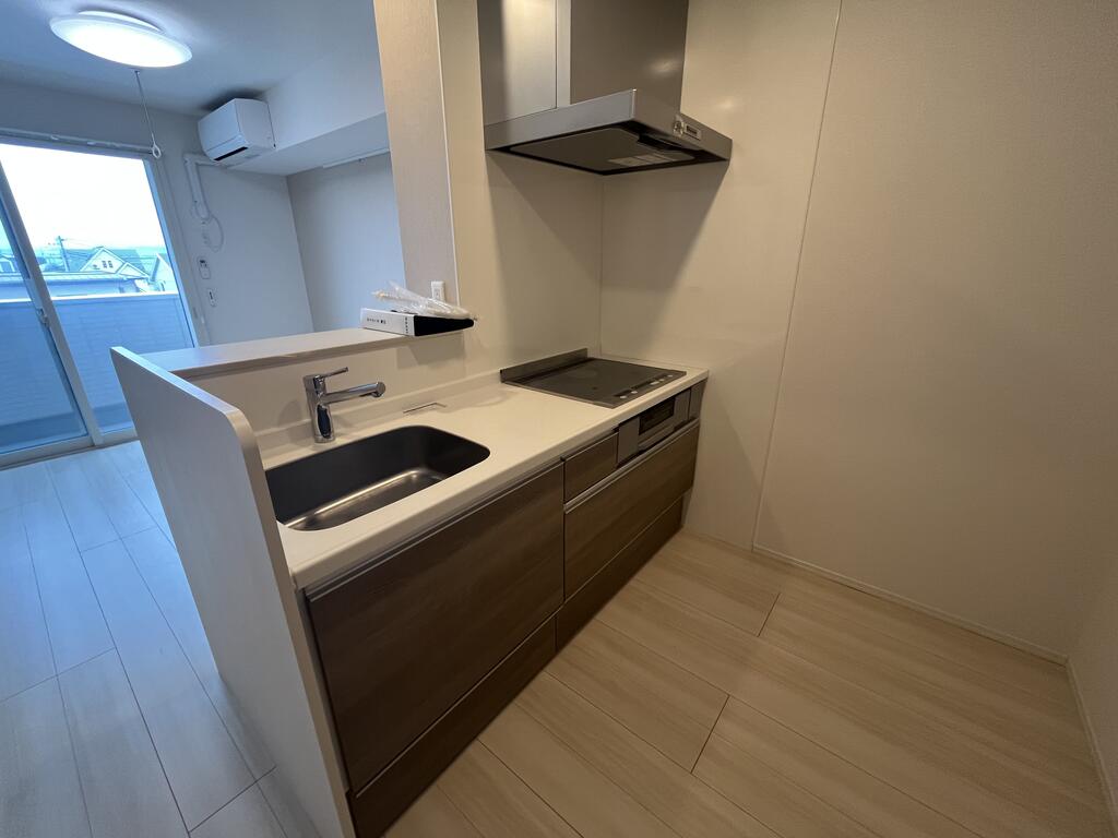 キッチン　※同タイプ写真