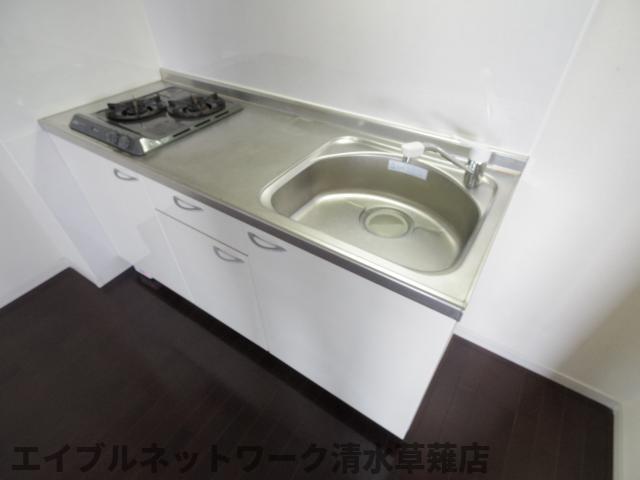 キッチン　キッチンでお料理をお楽しみください