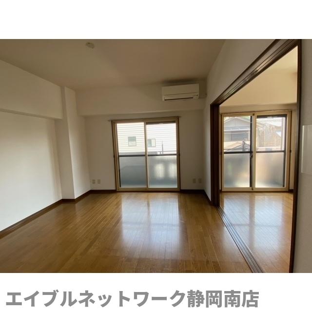 居室・リビング　同イメージ