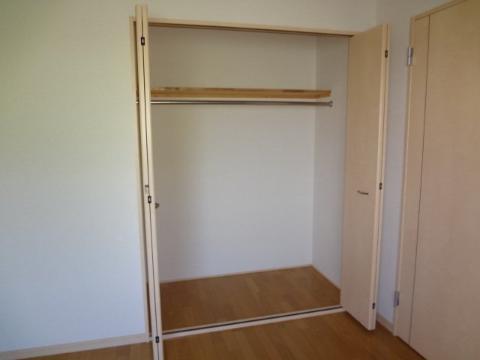 収納　クローゼット