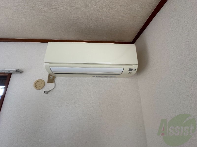 その他設備　エアコン付きなので寒暖対策もばっちりです。