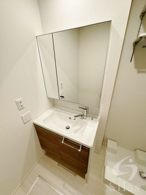 【神戸市兵庫区金平町のアパートの洗面設備】
