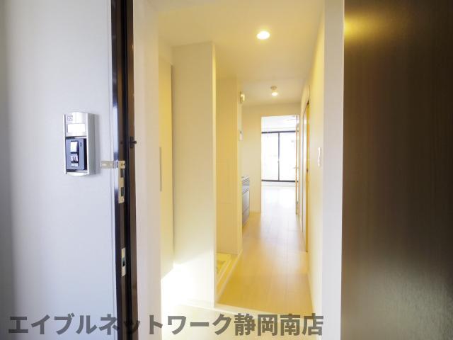 その他設備　きれいな玄関です