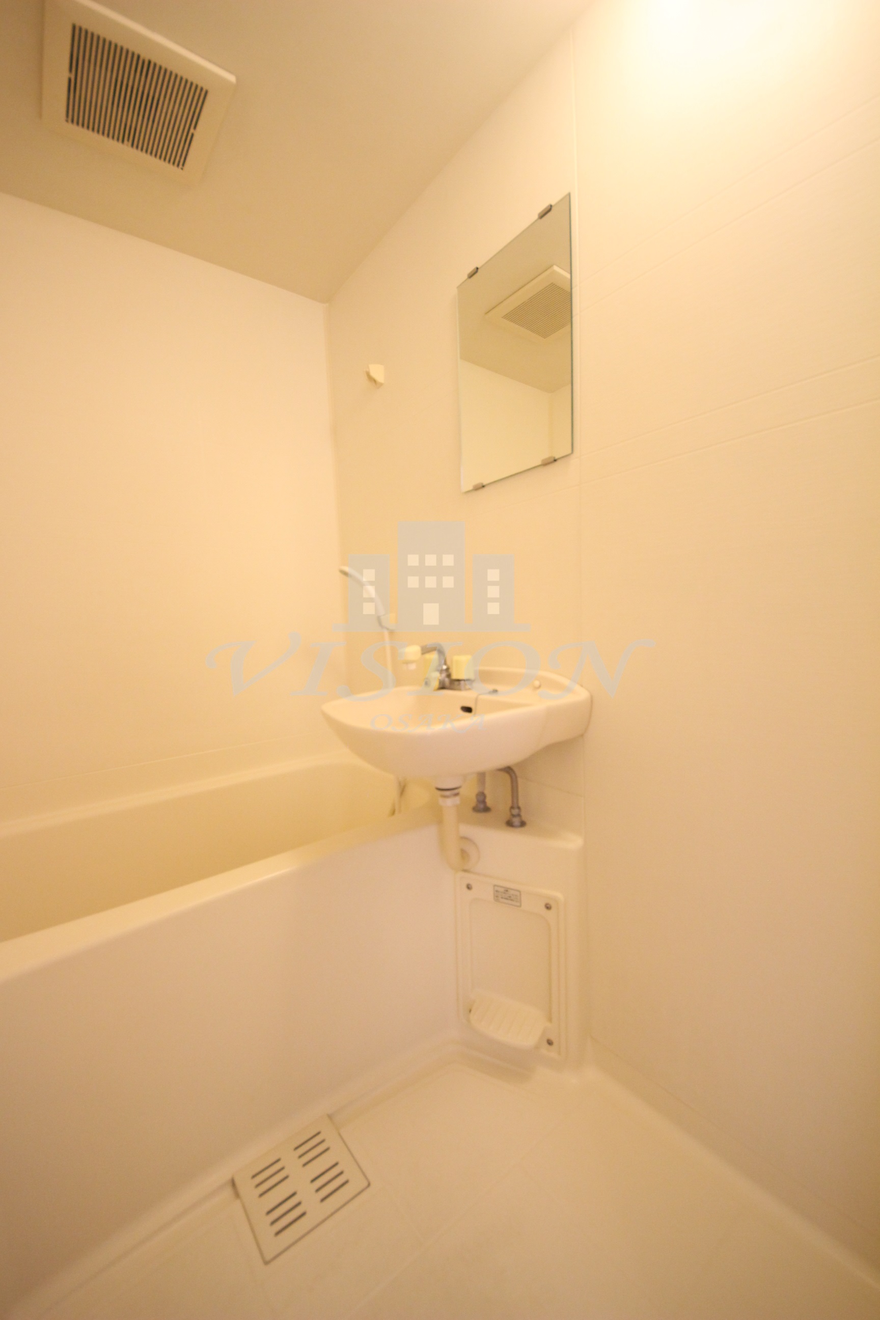 バス・シャワールーム　室内写真は別室のものです