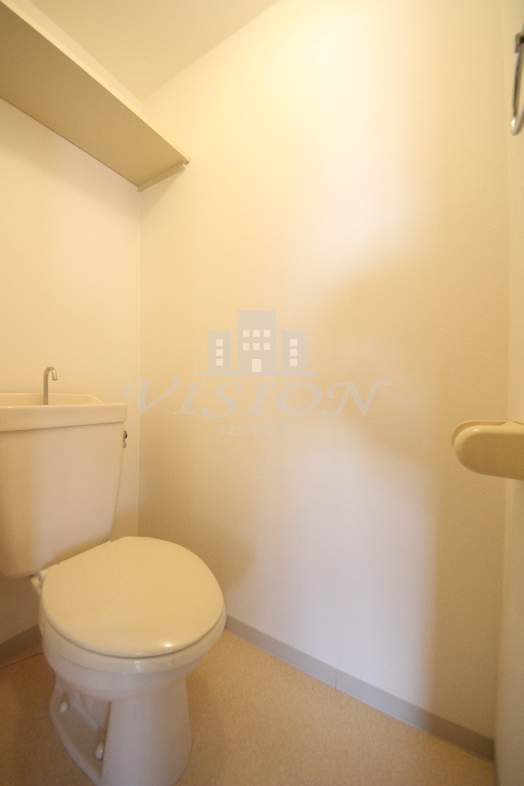 トイレ　室内写真は別室のものです