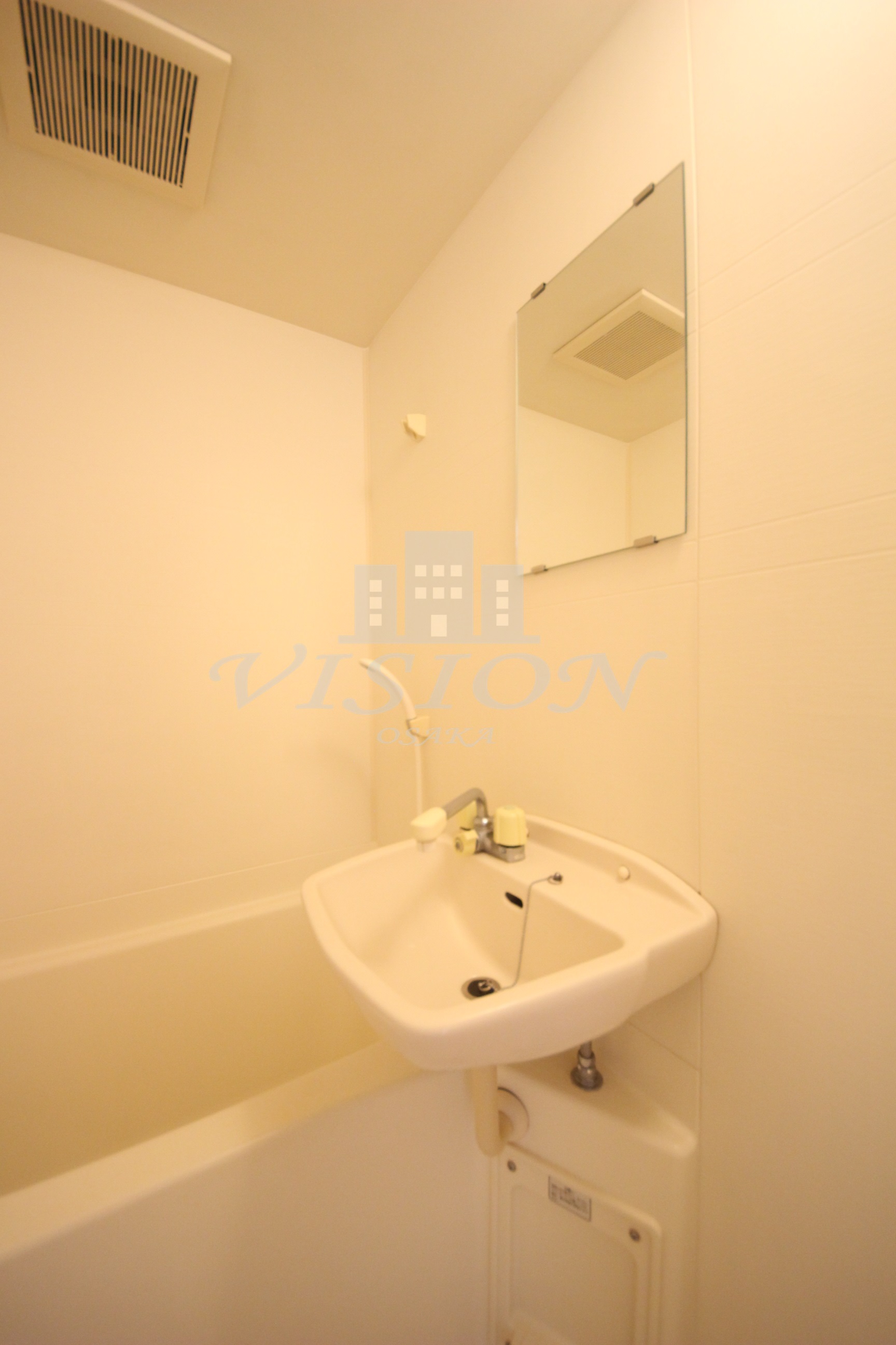 洗面設備　室内写真は別室のものです