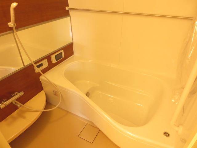 バス・シャワールーム　別の部屋の写真です