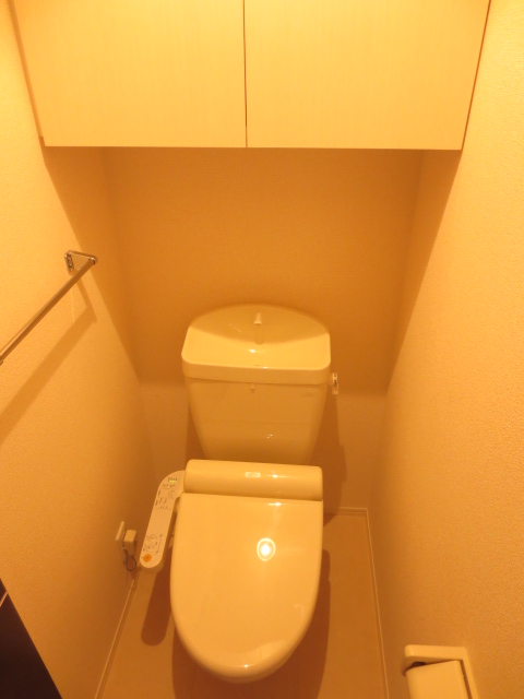 トイレ　別の部屋の写真です