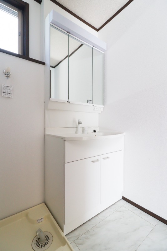 洗面設備　図面と現状に相違がある場合には現状を優先