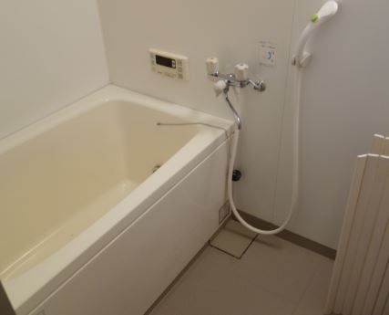 バス・シャワールーム　バス