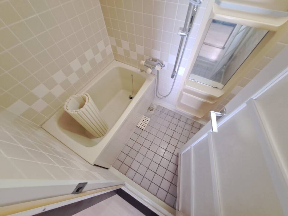 バス・シャワールーム　浴室