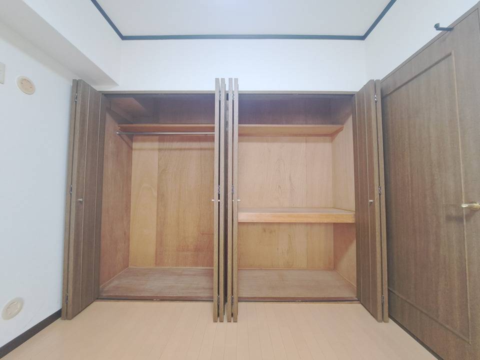 収納　クローゼット