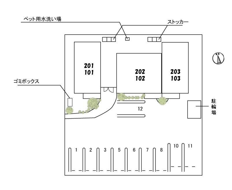 【メゾン　ド　モフモフの駐車場】