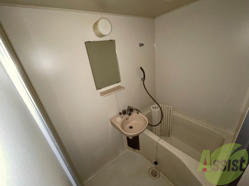 バス・シャワールーム　疲れた時はゆっくり湯船に浸かってリラックス♪