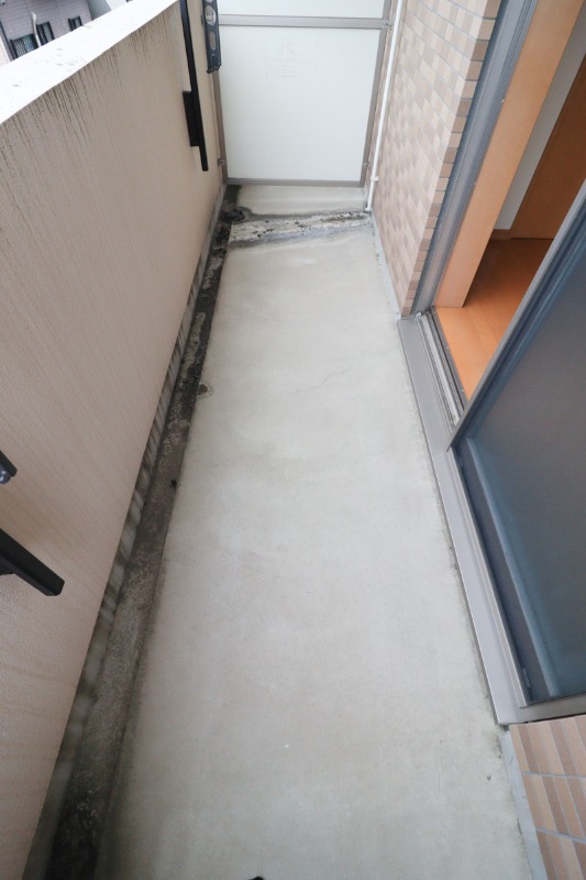 バルコニー　図面と現状に相違がある場合には現状を優先